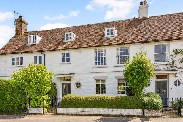 London Road, Holybourne, Alton... 4 bed house for sale