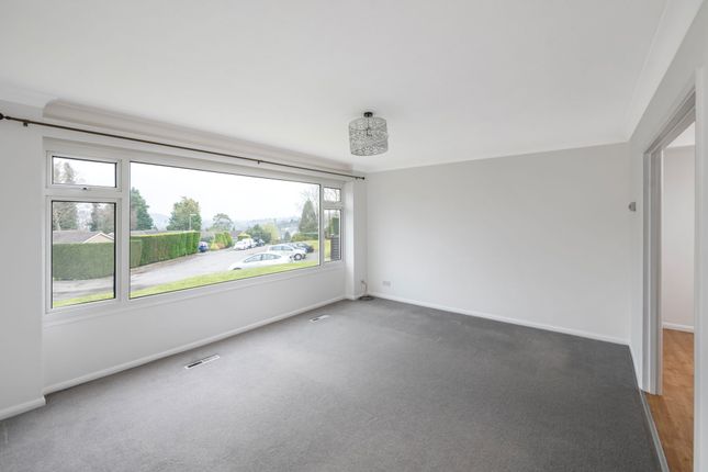 2 bed flat
