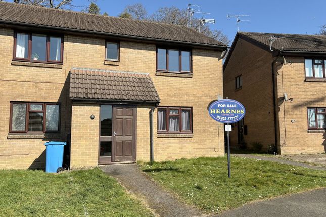 Clover Drive, Creekmoor, Poole, BH17 1 bed apartment for sale