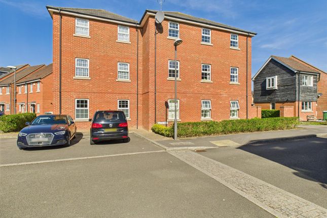 Pluto Way, Aylesbury HP19 2 bed flat for sale