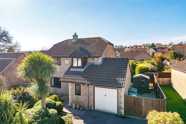 3 bed detached house