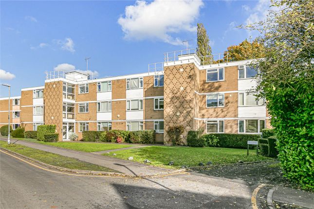 Boreham Holt, Elstree, Borehamwood... 2 bed apartment for sale