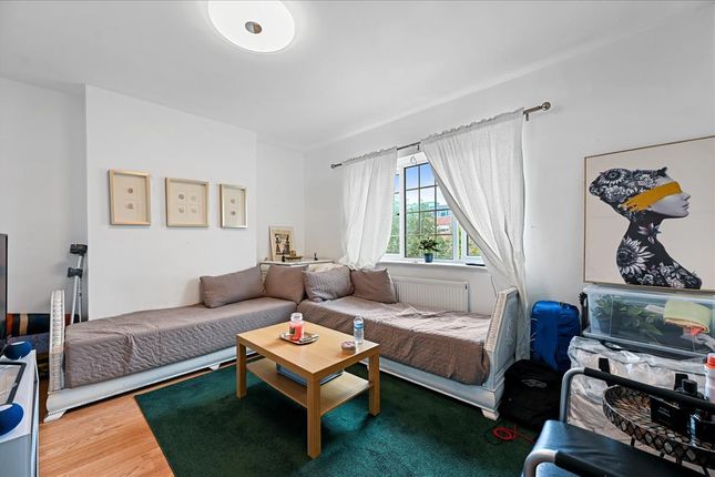 2 bed flat