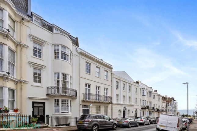 Devonshire Place, Brighton BN2 1 bed apartment for sale