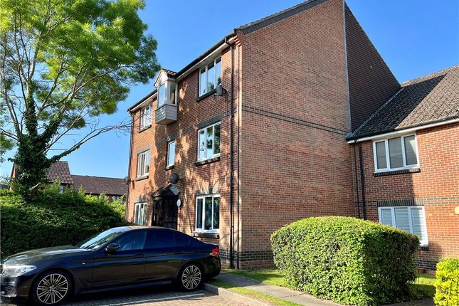 Dairymans Walk, Guildford, Surrey, GU4 1 bed apartment for sale