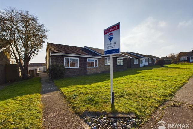 2 bedroom semi-detached bungalow for sale