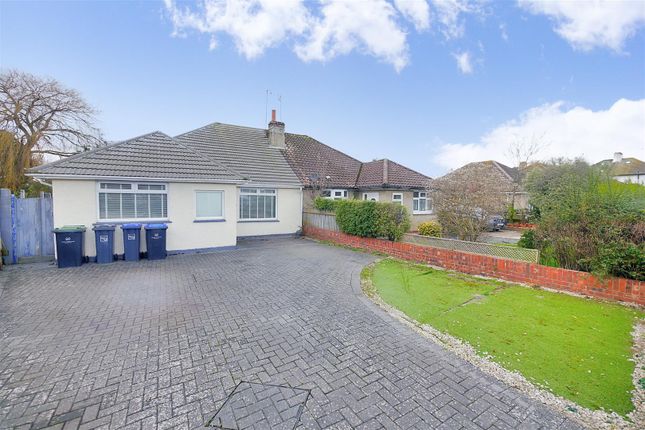 3 bed semi-detached bungalow