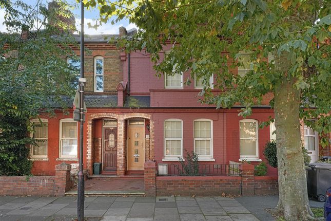 Lymington Avenue, Haringey, N22 5 bed house for sale