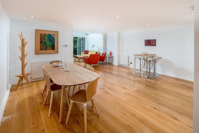 Notting Hill,  London W2,  W11 2 bed flat for sale