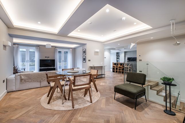 4 bedroom flat for sale