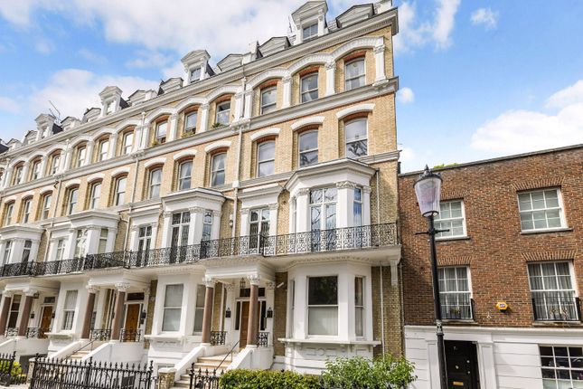 Vicarage Gate, London 4 bed flat for sale