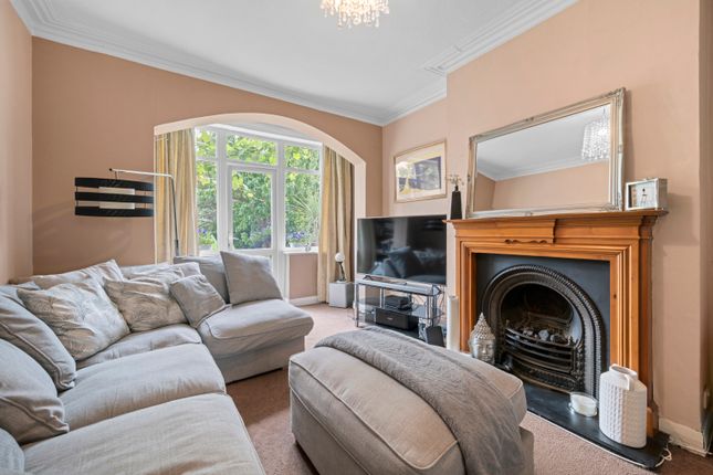 Guilford Avenue, Surbiton KT5 4 bed semi