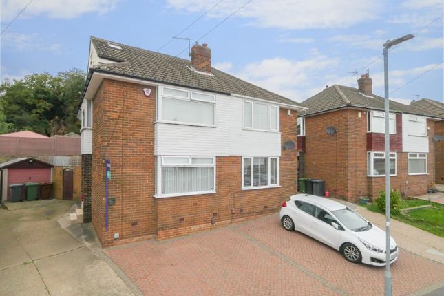 Greentop Gardens, Leeds 4 bed semi