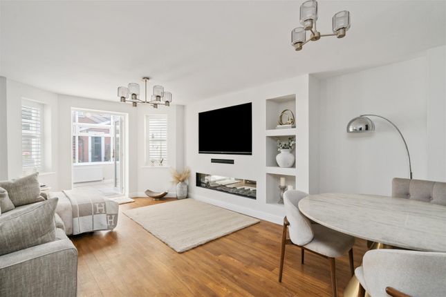 3 bed semi-detached house