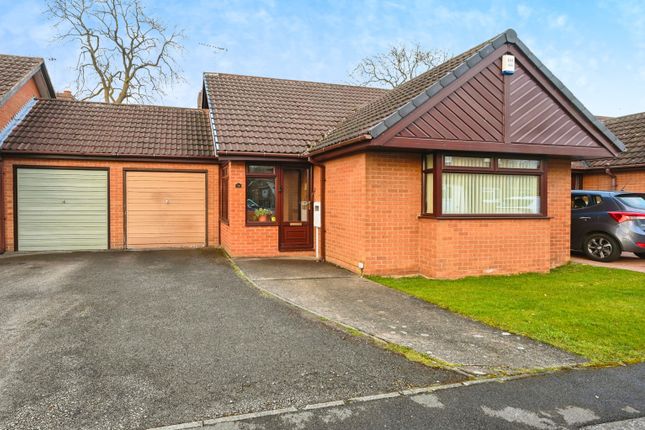 2 bedroom detached house for sale