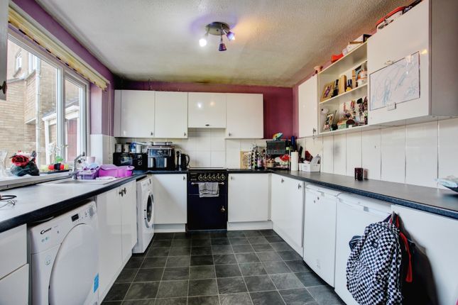 3 bed terraced house