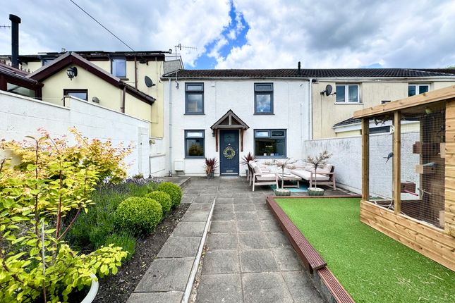 Llwydcoed, Aberdare CF44 3 bed cottage for sale