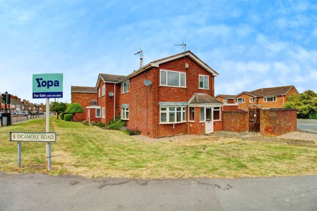 3 bed semi-detached house