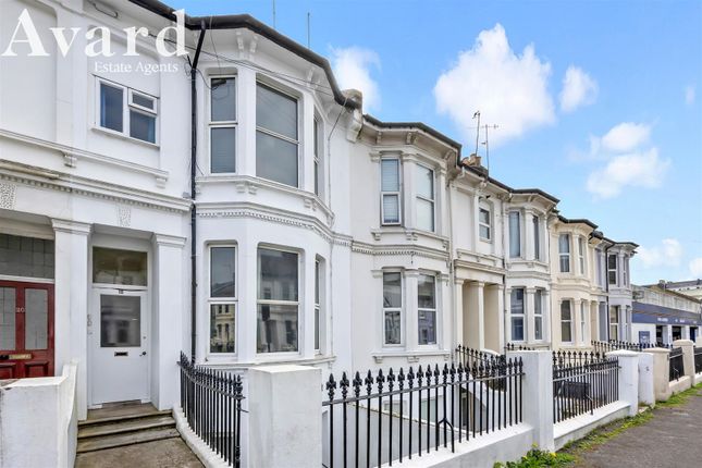Gladstone Place, Brighton BN2 2 bed flat for sale
