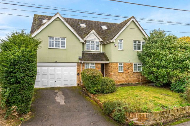 6 bedroom detached house for sale