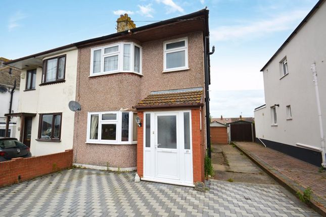 Belgrave Road, Halfway, Sheerness 3 bed semi