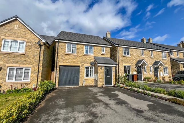 3 bed detached house