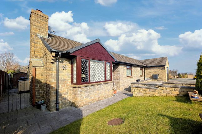 GOLDFIELDS AVENUE, HALIFAX HX4 5 bed detached bungalow for sale