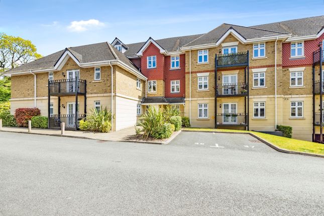 2 bed flat