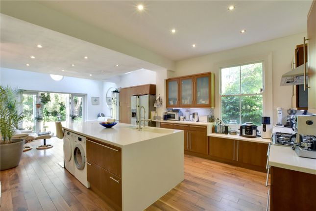 5 bed semi-detached house