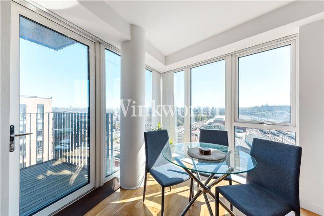 Hampden Road, London, N8 2 bed apartment for sale