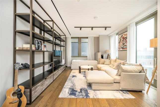 Hewett Street, London EC2A 2 bed apartment for sale