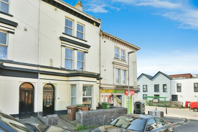 2 bed flat
