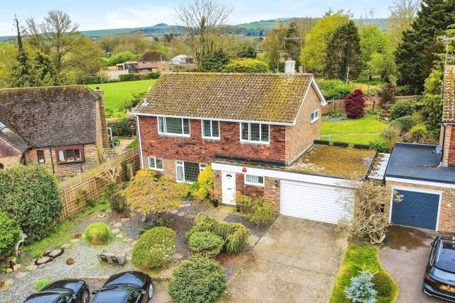 4 bed detached house