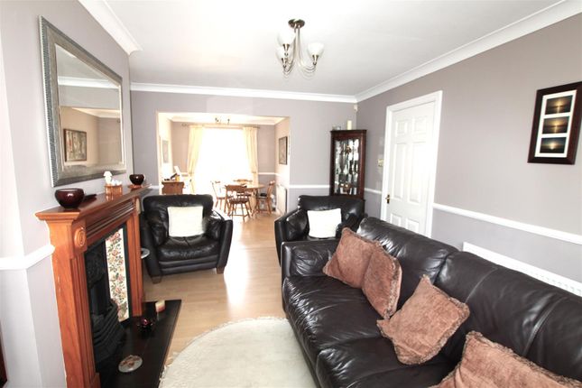 3 bed detached house