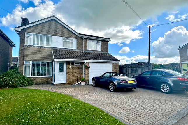 3 bed detached house