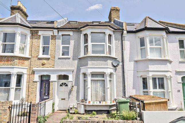 Darfield Road, Brockley, London, SE4 3 bed flat for sale