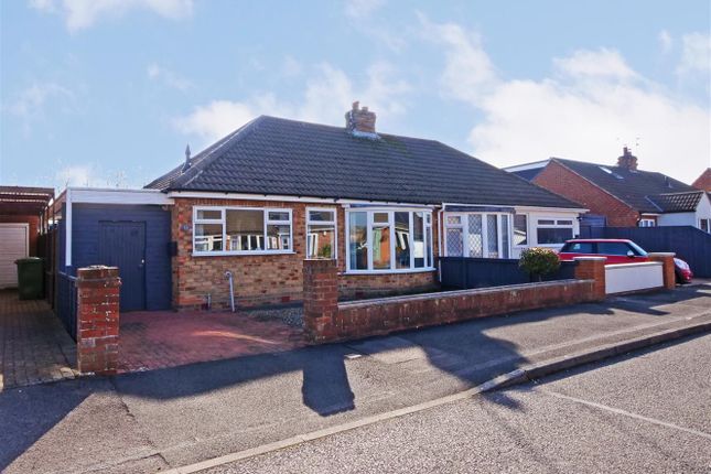 2 bedroom semi-detached bungalow for sale