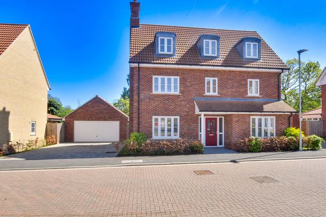 Woodlands Meadow, New Homes 5 bed detached house for sale