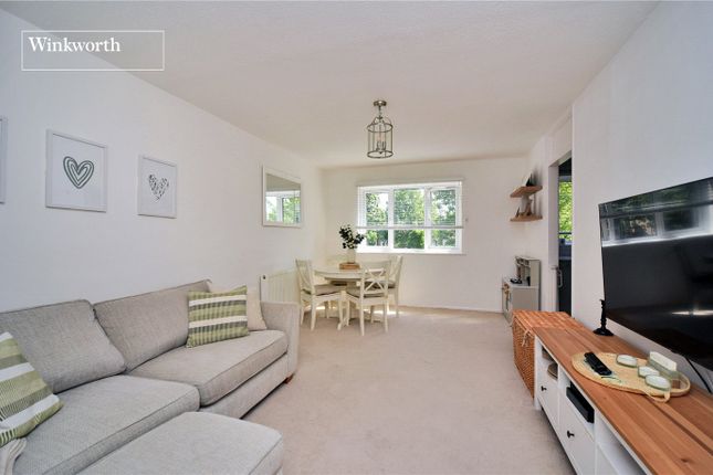 Chelsea Gardens, Cheam, Sutton, SM3 2 bed apartment for sale