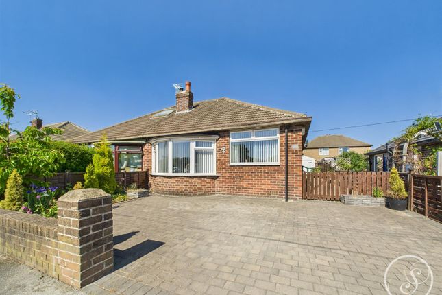 2 bedroom semi-detached bungalow for sale