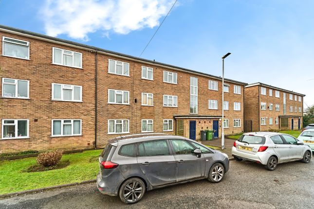 1 bedroom ground floor flat for sale