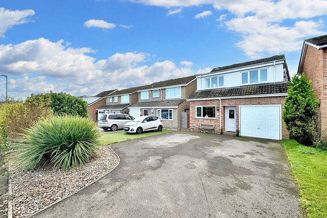 Coromandel, Abingdon OX14 4 bed detached house for sale