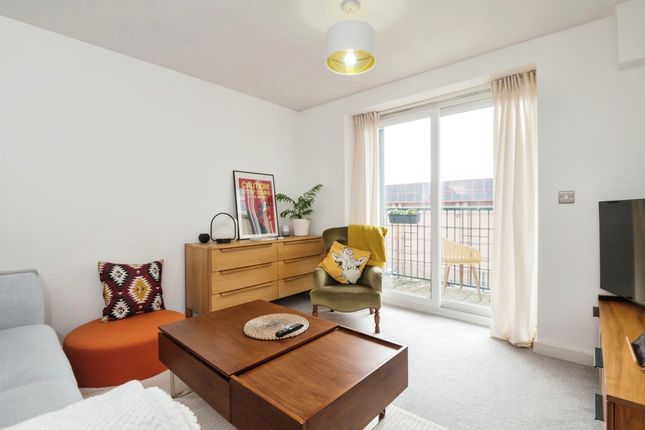 1 bedroom flat for sale