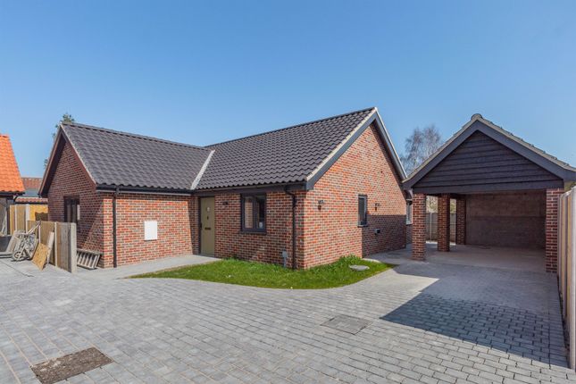 3 bedroom detached bungalow for sale
