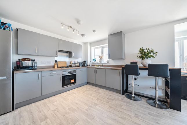 1 Pictor Drive, Margate 2 bed apartment for sale