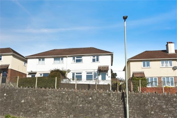 3 bed semi-detached house