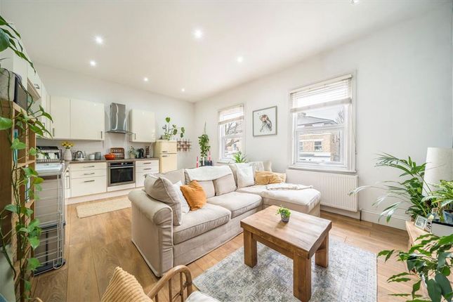 Eastdown Park, London SE13 2 bed flat for sale