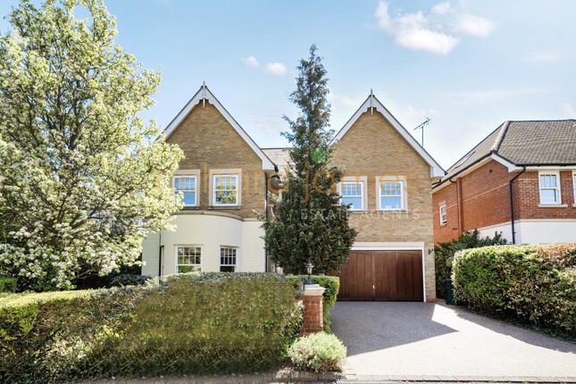 Courtgate Close, Mill Hill, NW7 6 bed detached house for sale