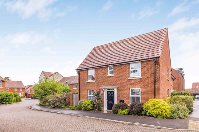Glenleigh Park, Havant 3 bed link detached house for sale