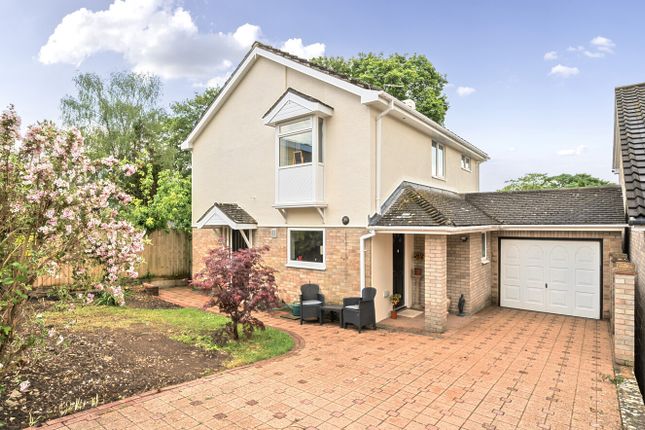 4 bed detached house